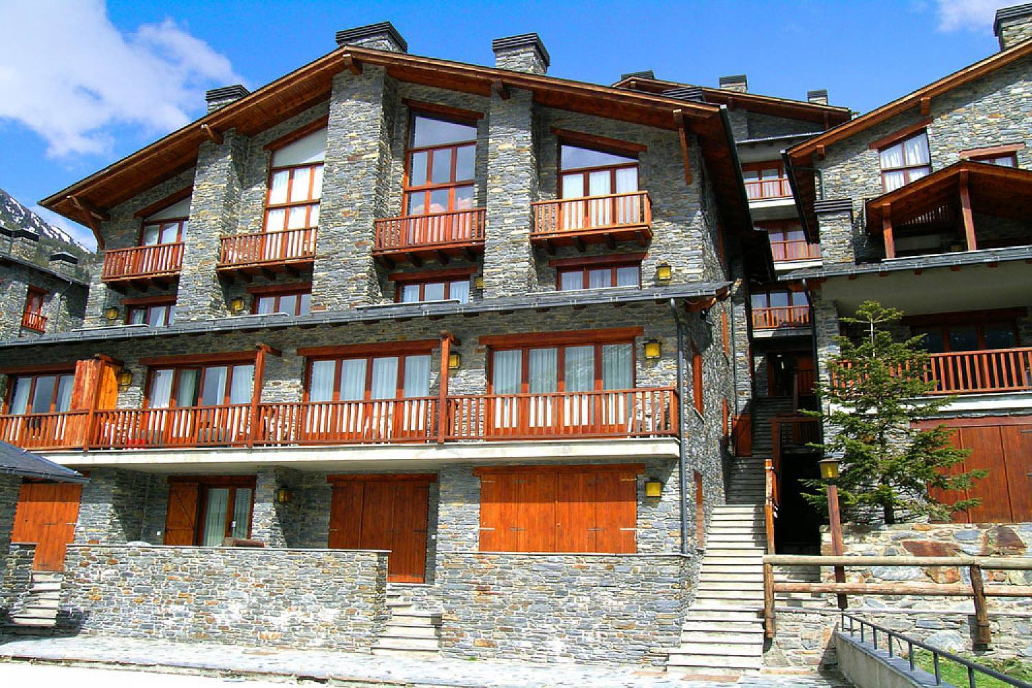 Aparthotel Ona El Tarter Ransol Exterior photo
